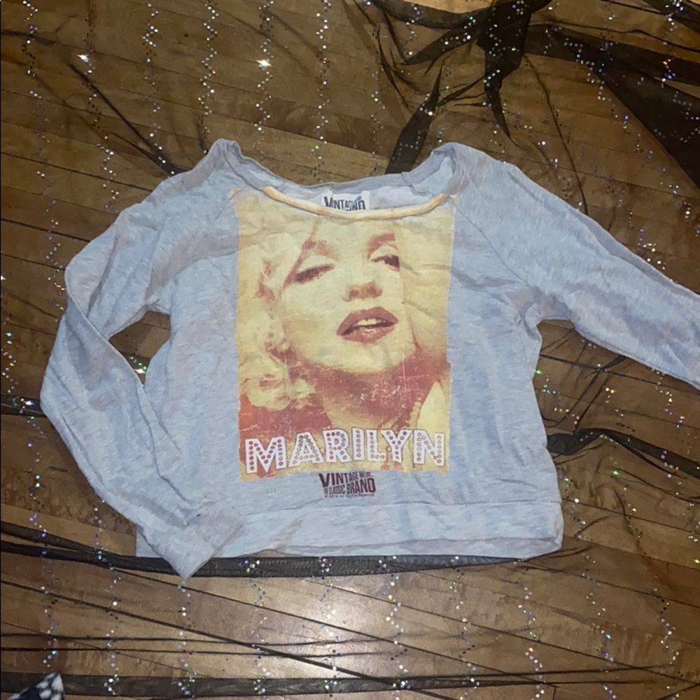 Marilyn Monroe shirt